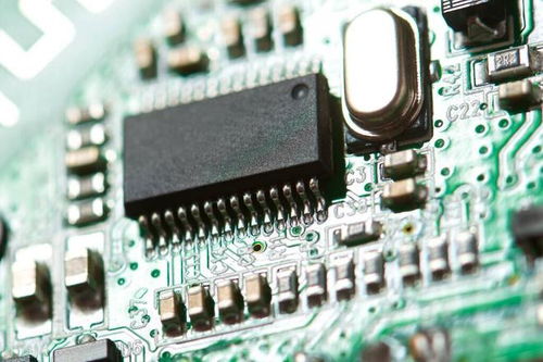 英特爾推出8位FP8浮點處理格式，強化AI與HPC的數據處理與存儲支持